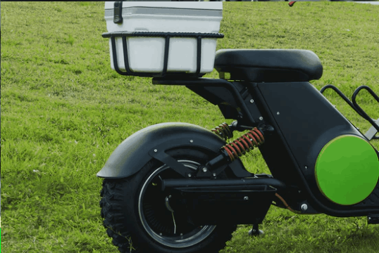 Rear wheel, fender, and storage for Eahora M6G Electric golf caddy for golfers. Free shipping at E-Boarders.com