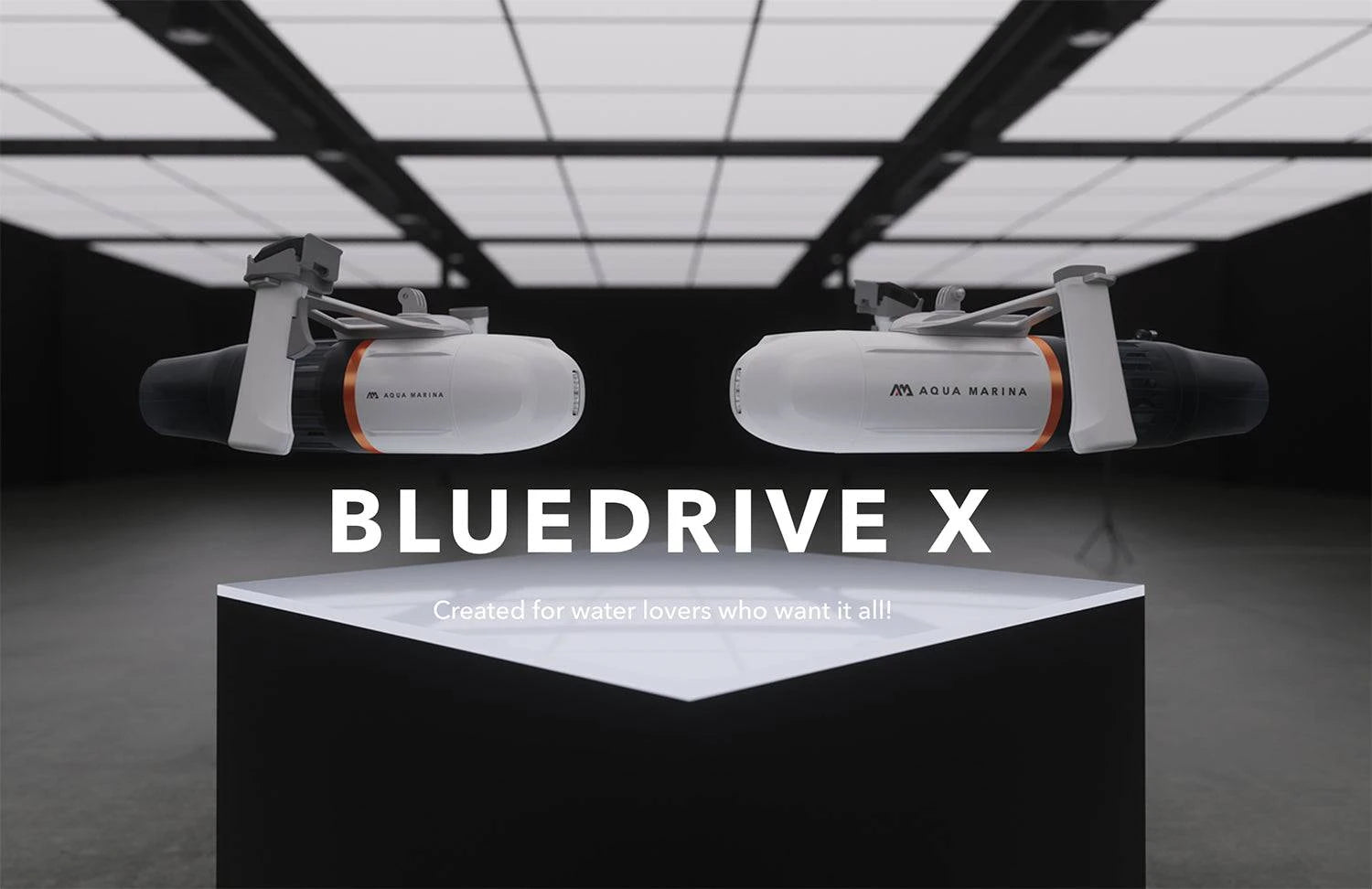 Aqua Marina BLUEDRIVE X and BLUEDRIVE X PRO side-by-side product comparison. "Created for water lovers who want it all." Free shipping at e-boarders.com