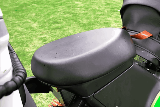 Eahora M6G Electric Golf Caddy seat. Free shipping at E-Boarders.com