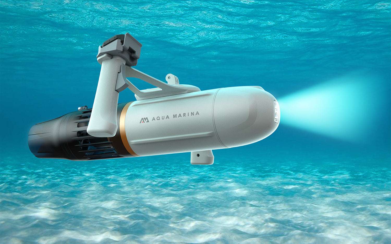 Aqua Marina BLUEDRIVE X Pro with headlight underwater and handle mount. Free shipping at e-boarders.com