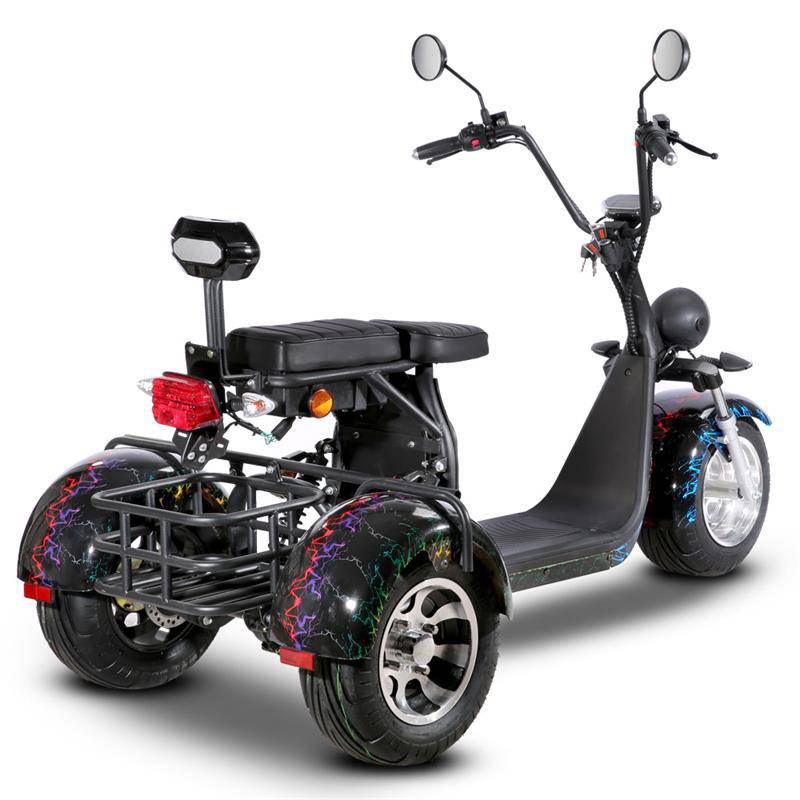 SoverSky T7.1 and T7.2 Electric Golf Caddy for golfers and golf course fairways with three-wheels, golf bag mount, storage box option, in red or black. Single or dual battery options allows 18+ or 36+ holes of golf. Free shipping at e-boarders.com