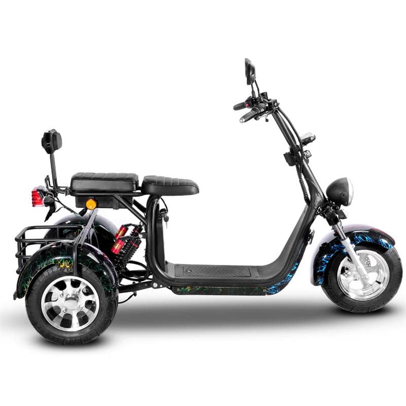 SoverSky T7.1 and T7.2 Electric Golf Caddy for golfers and golf course fairways with three-wheels, golf bag mount, storage box option, in red or black. Single or dual battery options allows 18+ or 36+ holes of golf. Free shipping at e-boarders.com