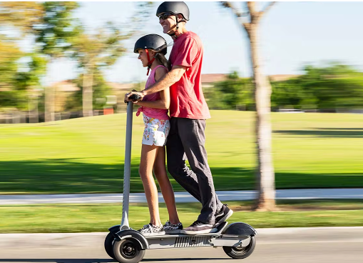 e-boarders-eboarders-cycleboard-rover-3-wheel-scooter-golf-caddy-escooter-egolf-egolfscooter-folding-riding-double-man-and-daughter-riderseboards